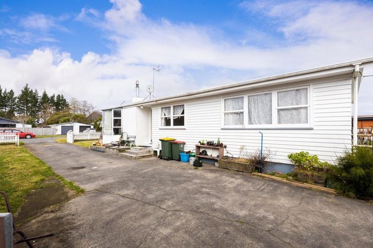 Photo of property in 4 Kahikatea Street, Inglewood, 4330