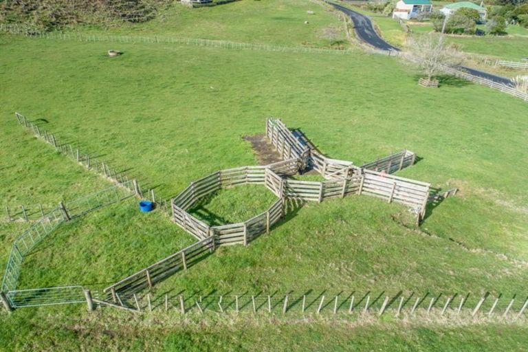 Photo of property in 202 Kellyville Road, Mercer, 2474