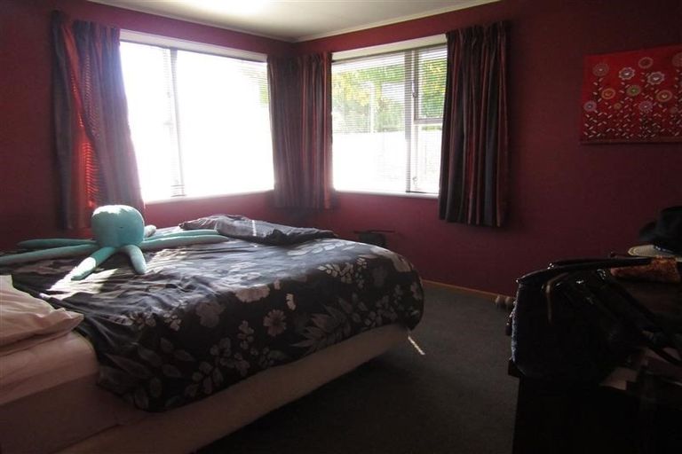 Photo of property in 13 Riversdale Road, Clouston Park, Upper Hutt, 5018