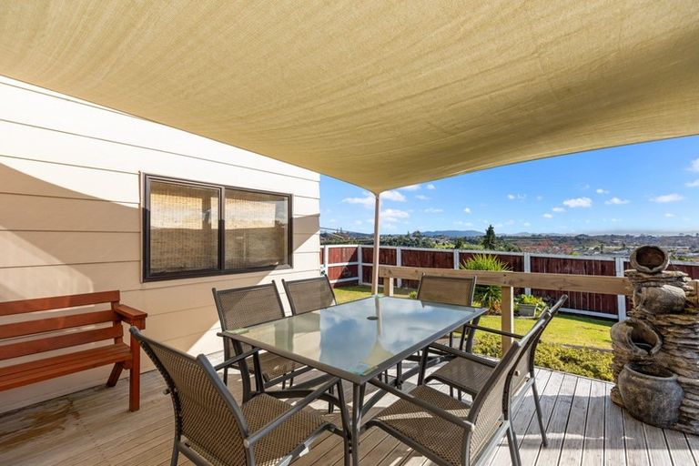 Photo of property in 13 Nicolas Place, Judea, Tauranga, 3110