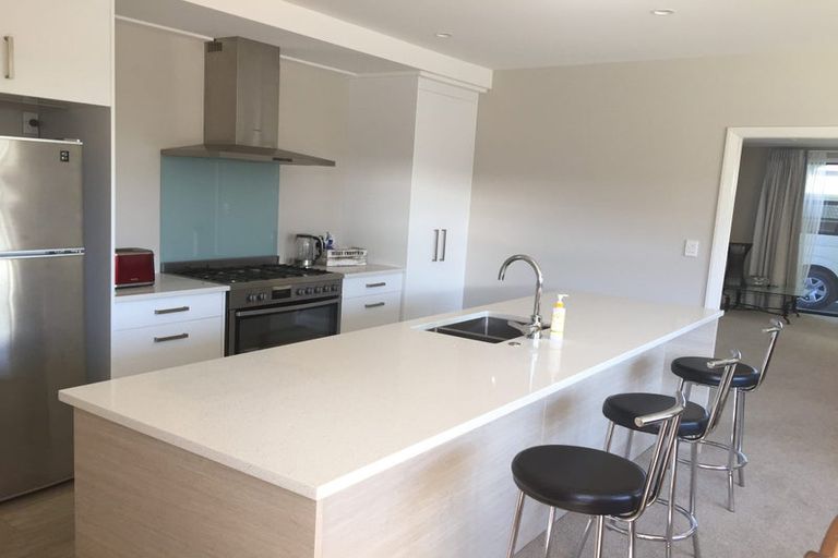 Photo of property in 12c Kayelene Place, Omokoroa, 3114