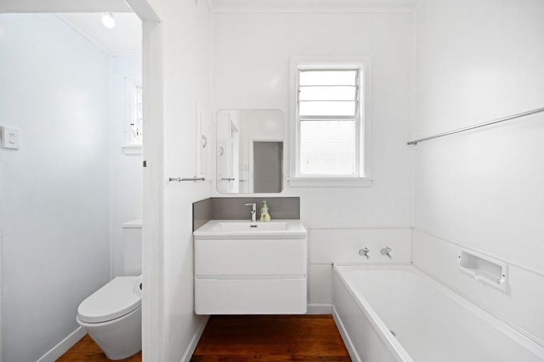 Photo of property in 6 Bell Street, Hamilton East, Hamilton, 3216