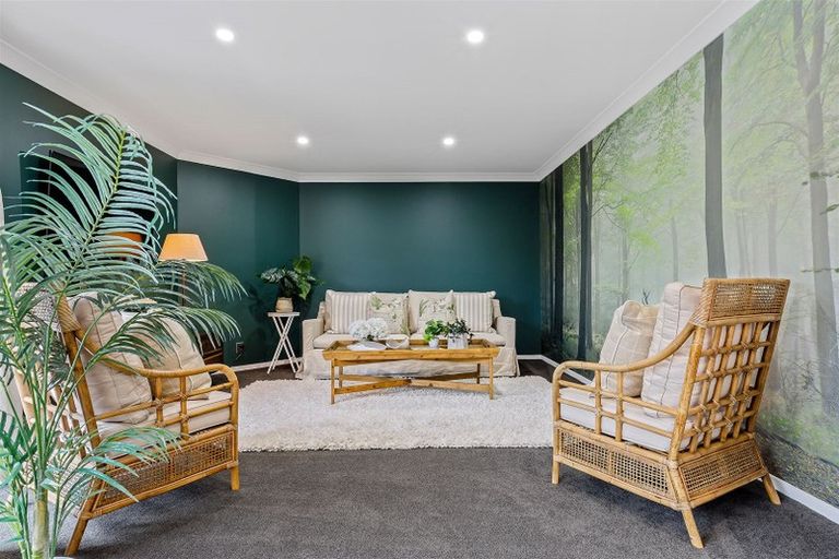 Photo of property in 24 Creedon Glen, Casebrook, Christchurch, 8051