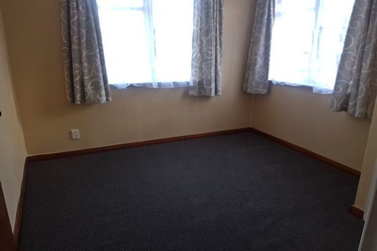 Photo of property in 610 Featherston Street, Roslyn, Palmerston North, 4414