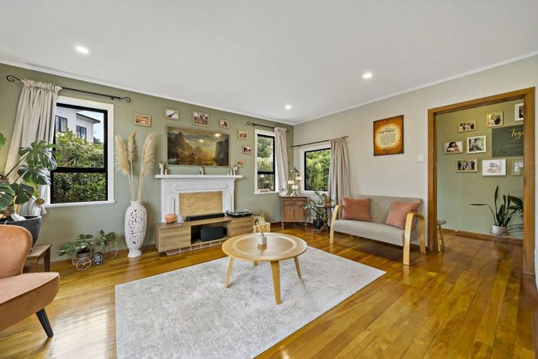 Photo of property in 10 Bean Place, Mount Wellington, Auckland, 1060