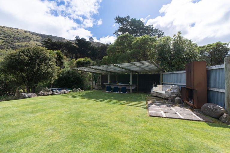 Photo of property in 904 Te Oka Bay Road, Te Oka, Little River, 7591