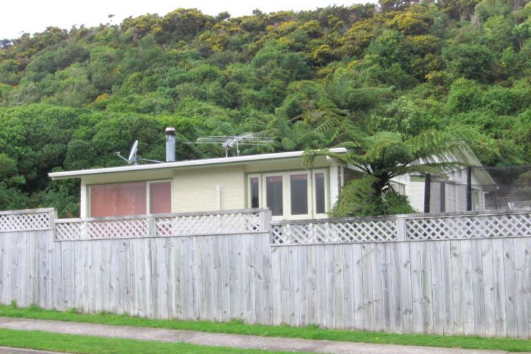 Photo of property in 37 Christchurch Crescent, Kelson, Lower Hutt, 5010