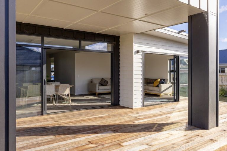 Photo of property in 41 Maunganamu Drive, Wharewaka, Taupo, 3330