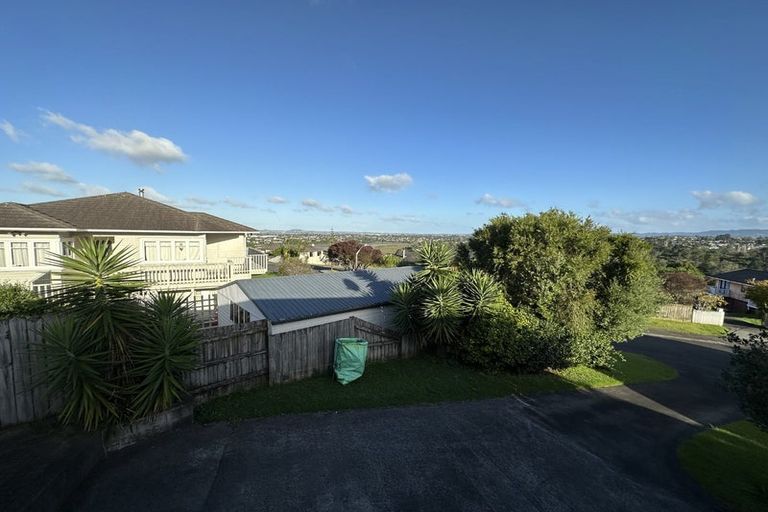 Photo of property in 3 Rubens Lane, West Harbour, Auckland, 0618