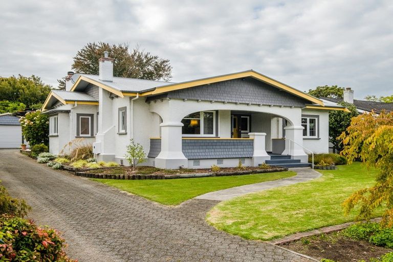 Photo of property in 3 Haronga Road, Inner Kaiti, Gisborne, 4010