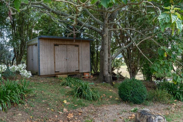 Photo of property in 1524 Te Pahu Road, Karamu, Hamilton, 3285