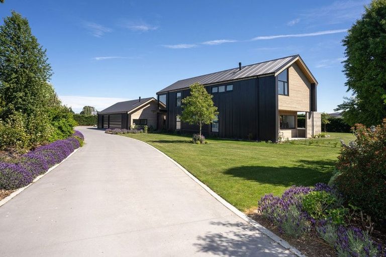 Photo of property in 112 Birchs Road, Prebbleton, 7674