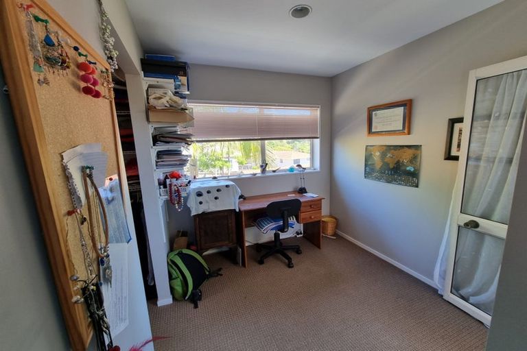Photo of property in 10 Garden Lane, Torbay, Auckland, 0632