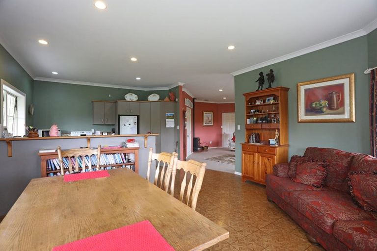 Photo of property in 67 Sandon Road, Feilding, 4702