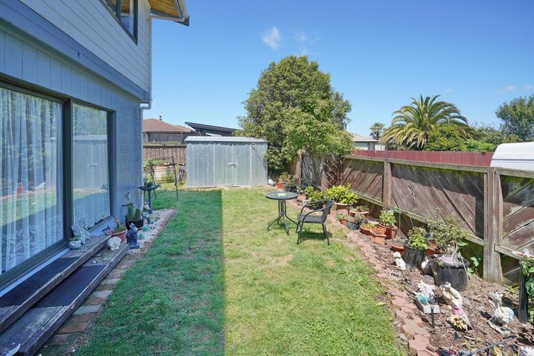 Photo of property in 8 Panckhurst Drive, Woodend, 7610