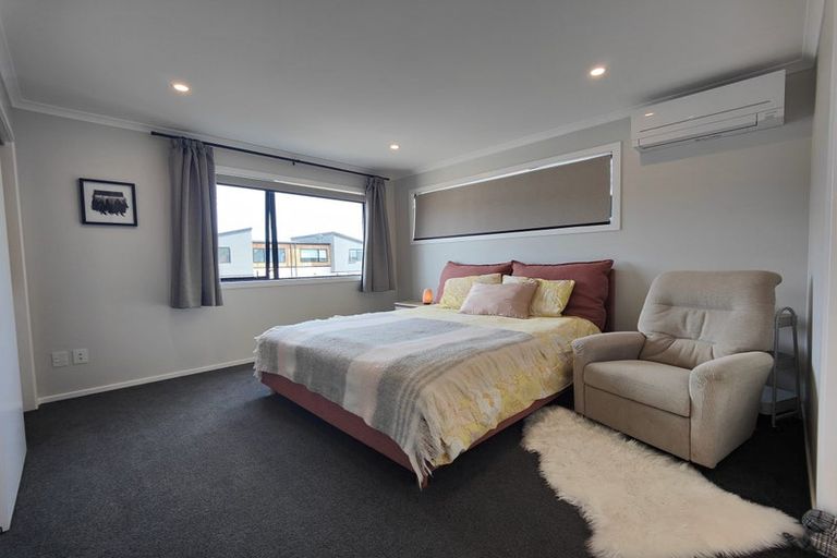 Photo of property in 4 Balmerino Lane, Wallaceville, Upper Hutt, 5018