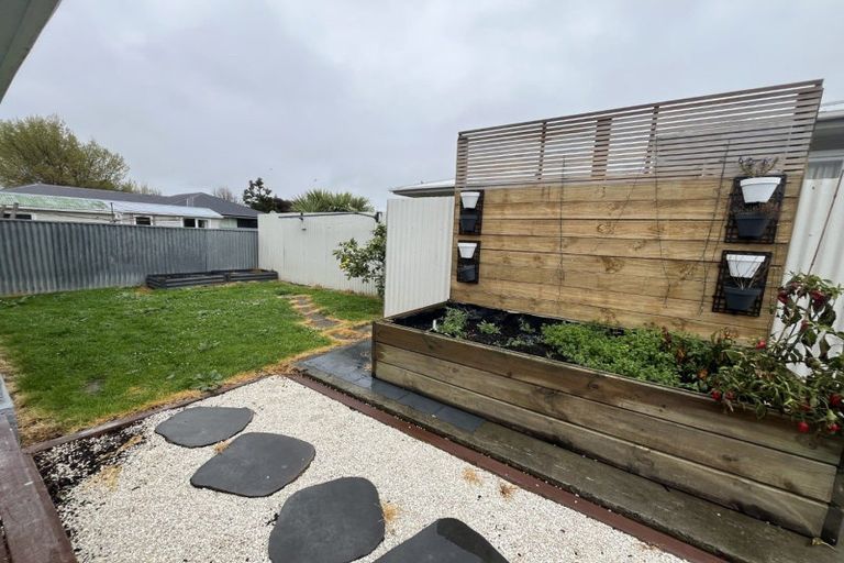 Photo of property in 30 Botanical Road, Takaro, Palmerston North, 4412