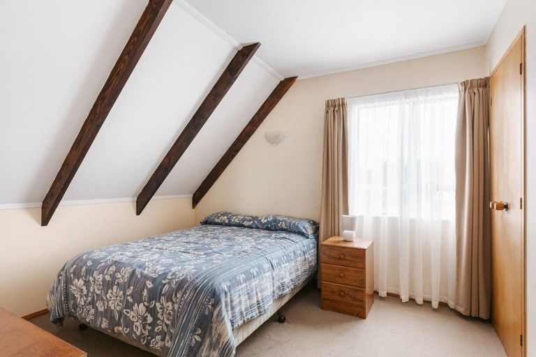 Photo of property in 8a Alpha Avenue, Coastlands, Whakatane, 3120