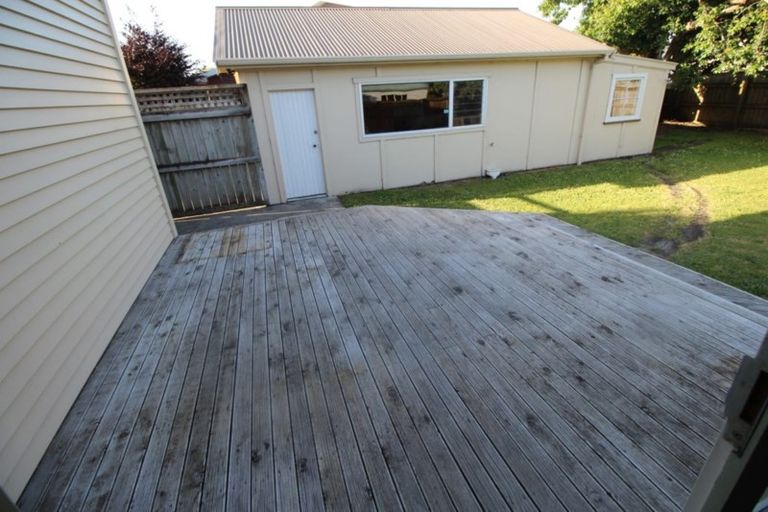 Photo of property in 19 Martin Street, Palmerston North, 4414