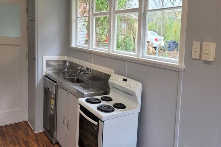 Photo of property in 12 Gear Terrace, Ranui, Porirua, 5024