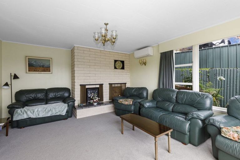 Photo of property in 27 Lord Street, Stokes Valley, Lower Hutt, 5019