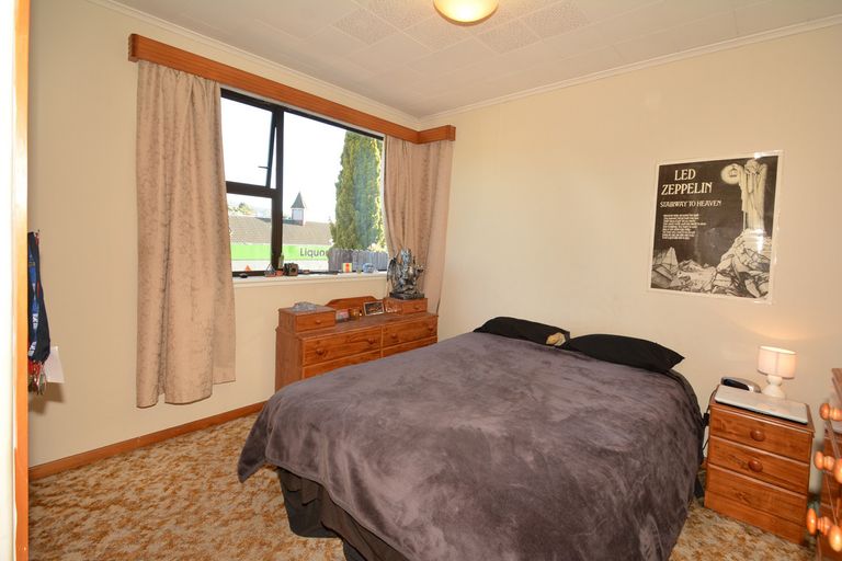 Photo of property in 25 Kaikorai Valley Road, Kaikorai, Dunedin, 9010