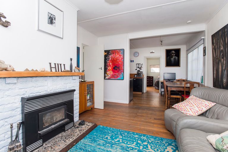 Photo of property in 79 Awapuni Road, Awapuni, Gisborne, 4010