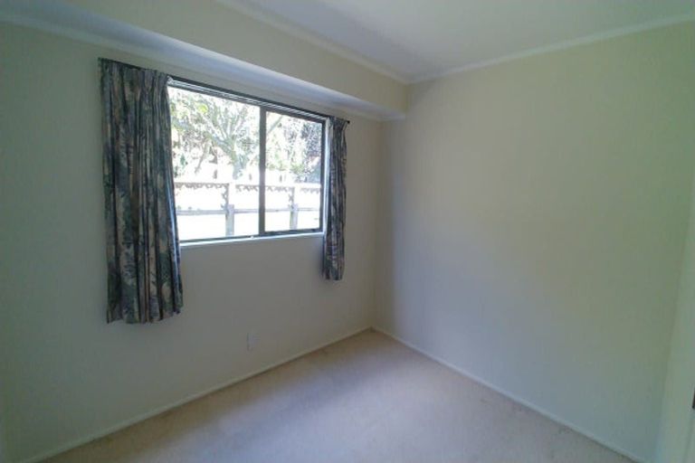 Photo of property in 179 Chelsea View Drive, Chatswood, Auckland, 0626