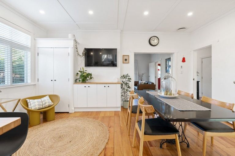 Photo of property in 2 Karamu Street, Ngaio, Wellington, 6035