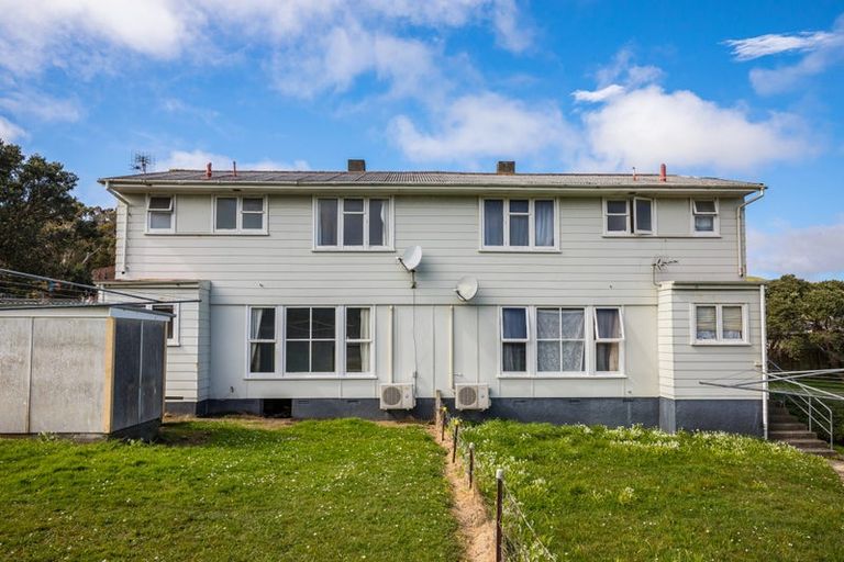 Photo of property in 301-303 Warspite Avenue, Waitangirua, Porirua, 5024