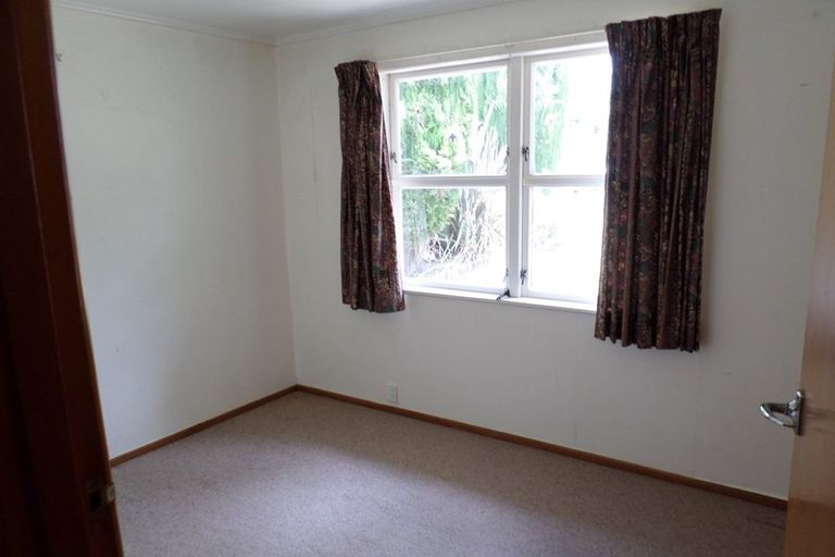 Photo of property in 40 Arlette Place, Massey, Auckland, 0614