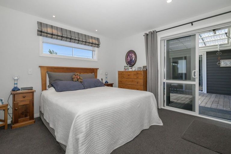 Photo of property in 12 Saint Thomas Avenue, Pyes Pa, Tauranga, 3112