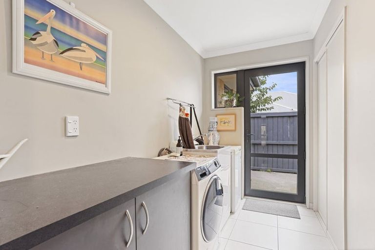 Photo of property in 49 Oakwood Drive, Rangiora, 7400