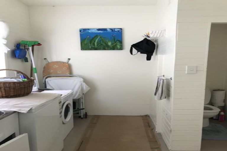 Photo of property in 76 Mitchell Street, Brooklyn, Wellington, 6021