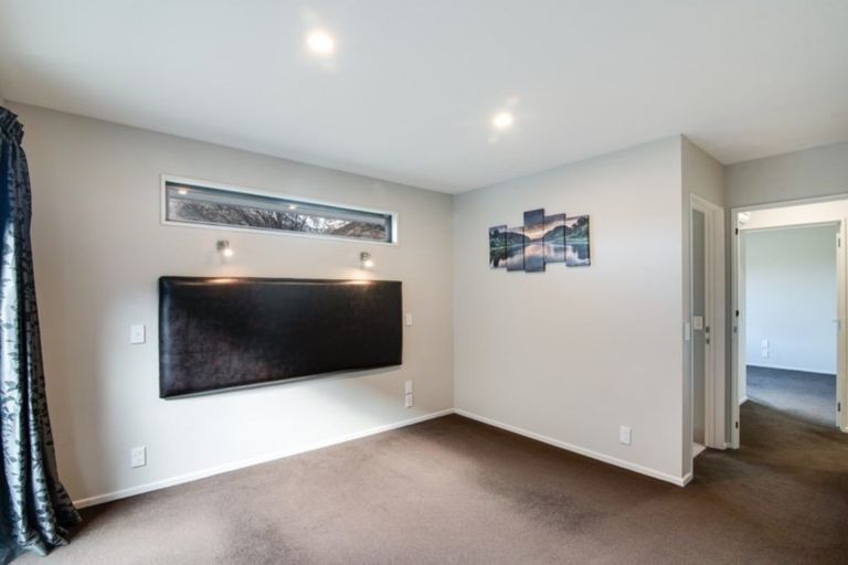 Photo of property in 2 Quill Street, Lake Hayes, Queenstown, 9304
