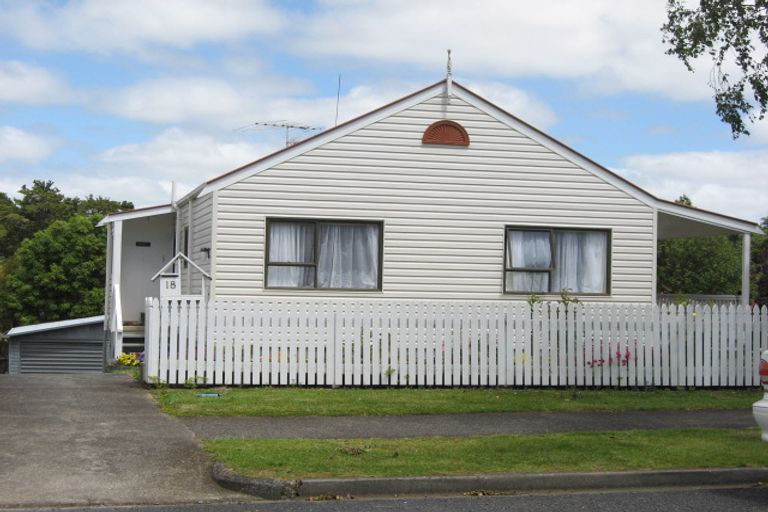 Photo of property in 18 Ridgeway Road, Pukekohe, 2120