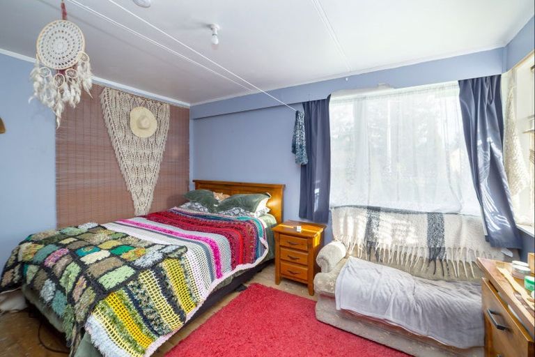 Photo of property in 27 Kummer Crescent, Masterton, 5810