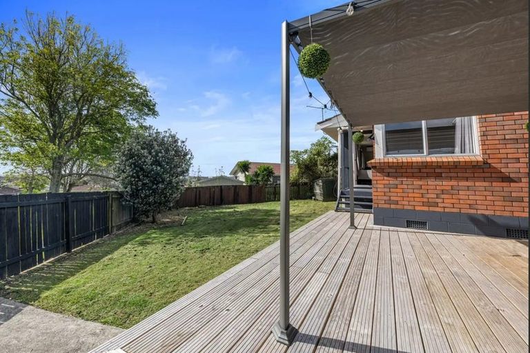 Photo of property in 21 Oreti Place, Clover Park, Auckland, 2019