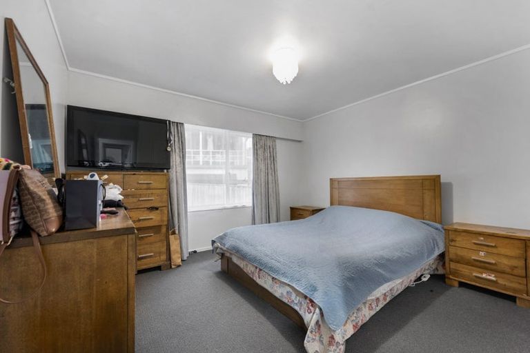 Photo of property in 2/13 Lochinver Road, Papatoetoe, Auckland, 2025