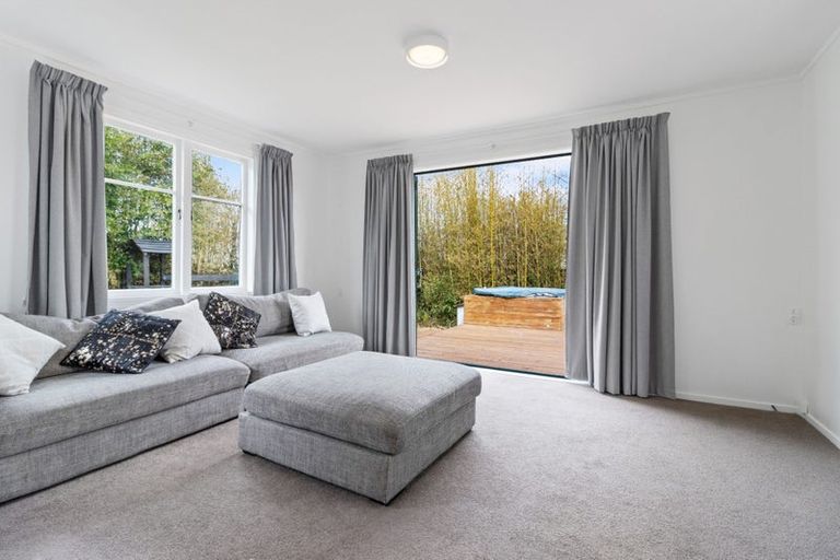 Photo of property in 6c Williams Place, Fairfield, Hamilton, 3214