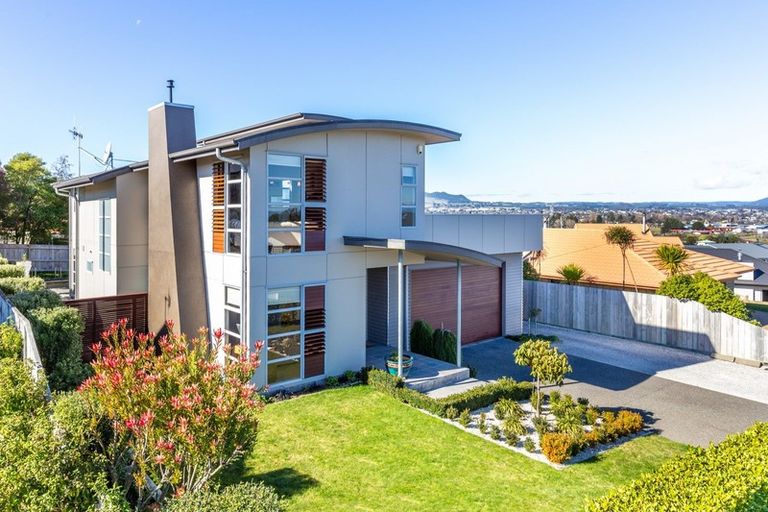 Photo of property in 6 Vaucluse Drive, Nukuhau, Taupo, 3330