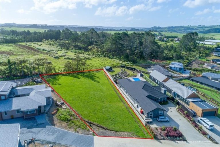 Photo of property in 8 Pheasant Lane, Waimauku, 0812