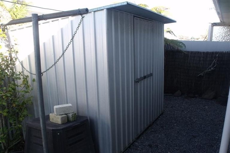 Photo of property in 4/500 Lyndon Road East, Hastings, 4122