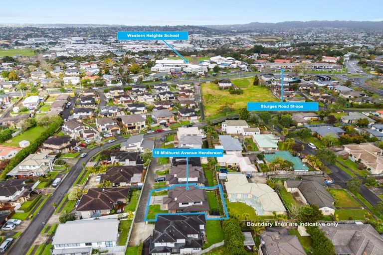 Photo of property in 18 Midhurst Avenue, Henderson, Auckland, 0612