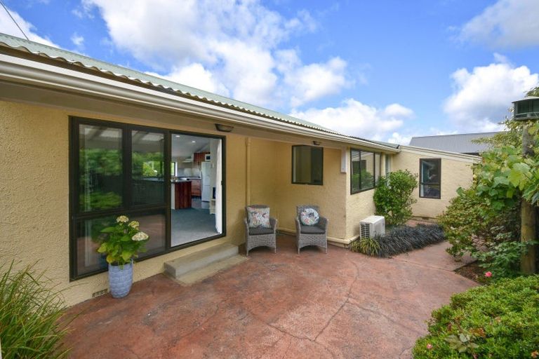 Photo of property in 6 Lynas Street, Outram, 9019