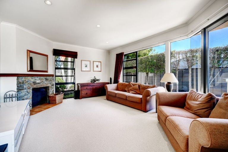 Photo of property in 47b Marsden Avenue, Mount Eden, Auckland, 1024