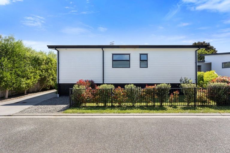 Photo of property in 5 Ernie Way, Mount Maunganui, 3116