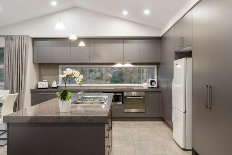 Photo of property in 278 Lakes Boulevard, Pyes Pa, Tauranga, 3112