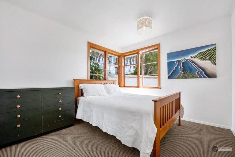 Photo of property in 30 Thackeray Street, Trentham, Upper Hutt, 5018