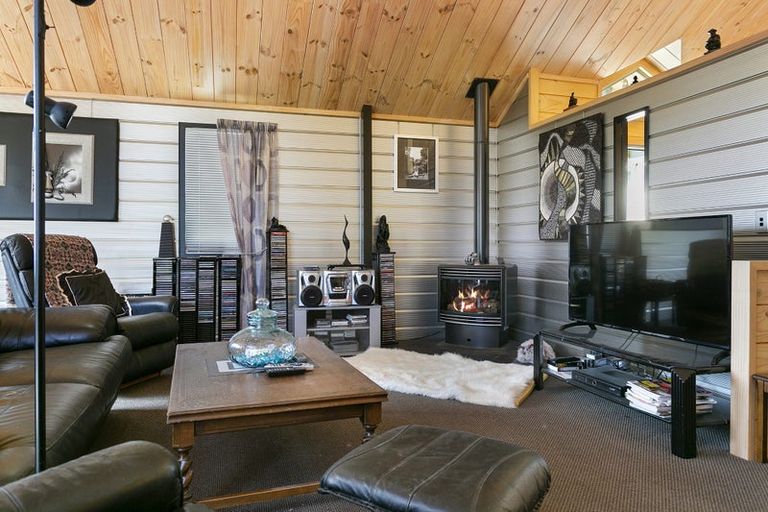 Photo of property in 53 Parapara Road, Tirau, 3410